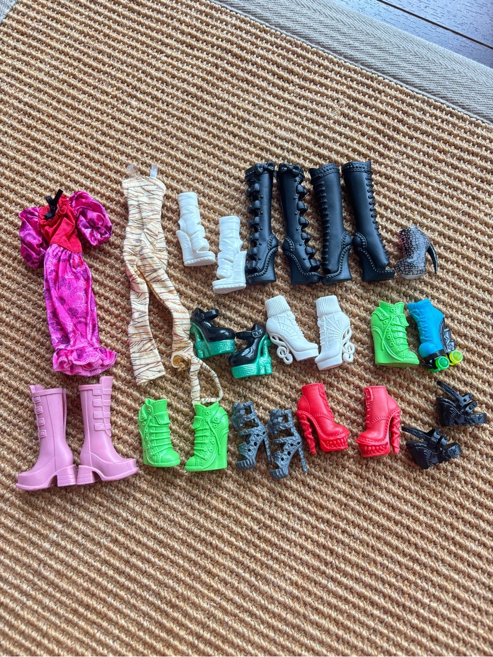 Monster high accessories